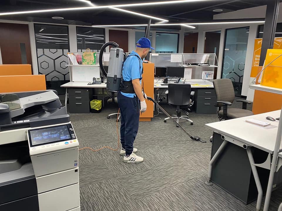 Cleaning a Brisbane office after hours